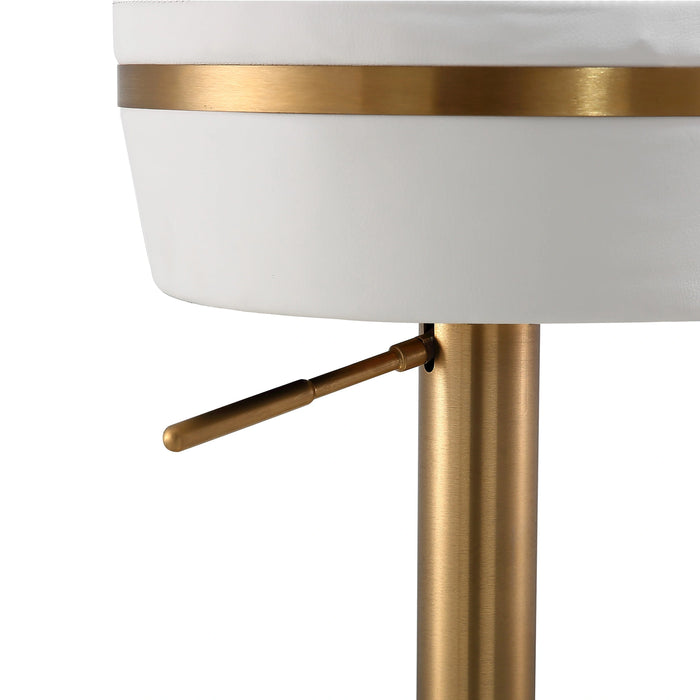 Astro Performance Adjustable Stool