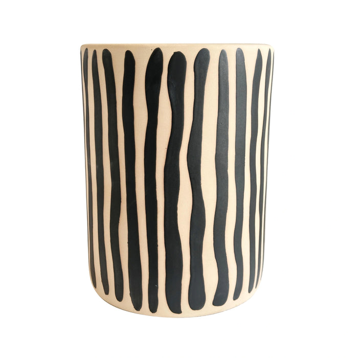 Tempest Indoor/Outdoor Ceramic Table